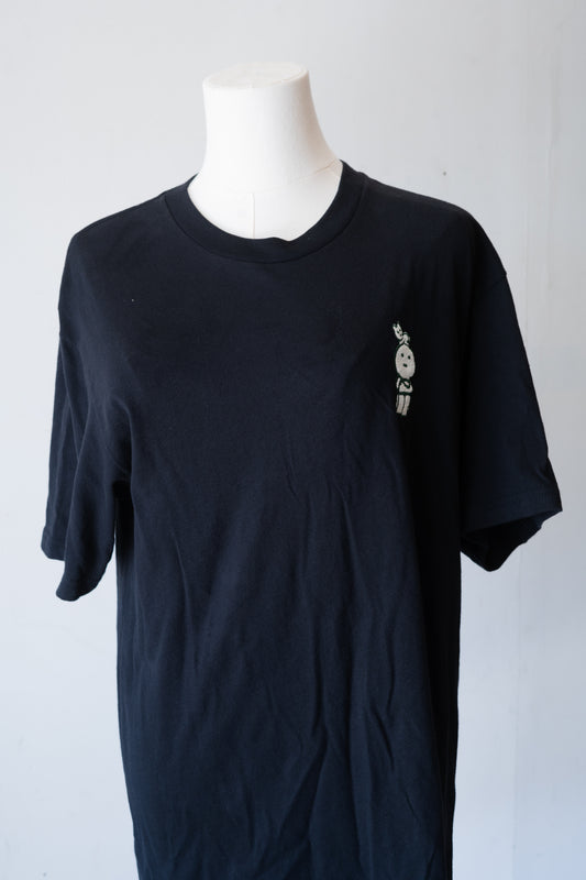 Cat-Sitting-On-Head Smiski Sueded T-Shirt (Black) - FlippedDimension